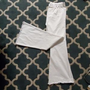 White flare Jean's